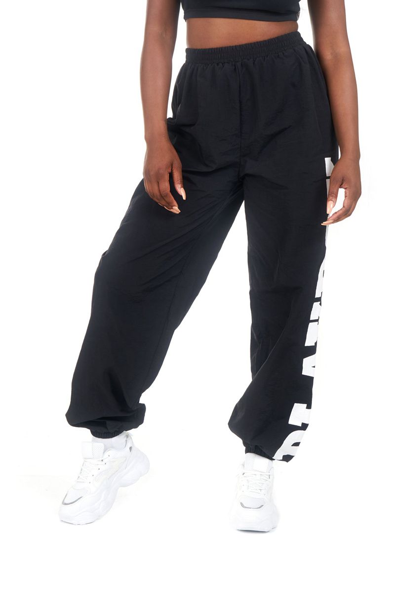 Calças Playboy Active Nylon Joggers Feminino Pretas | CMNDW5974